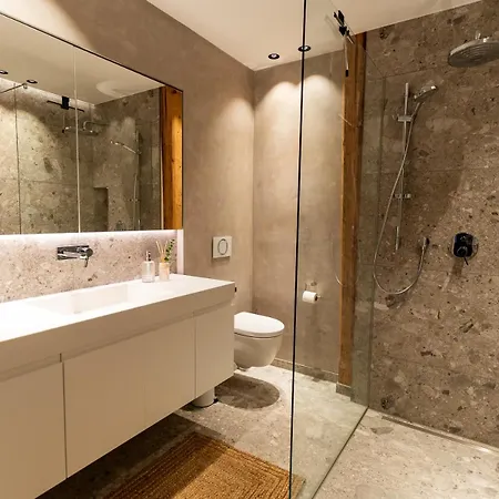 Wunderschoenes Altbaujuwel In Ruhiger Innenstadtlage