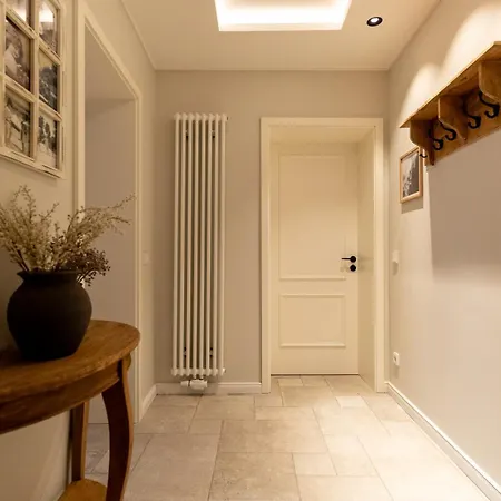 Wunderschoenes Altbaujuwel In Ruhiger Innenstadtlage