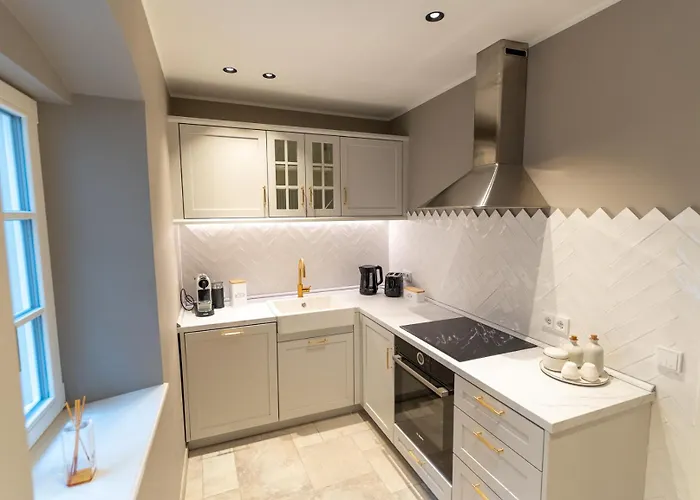 Apartment Wunderschoenes Altbaujuwel In Ruhiger Innenstadtlage Augsburg