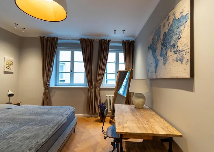 Wunderschoenes Altbaujuwel In Ruhiger Innenstadtlage Apartmán Augsburg